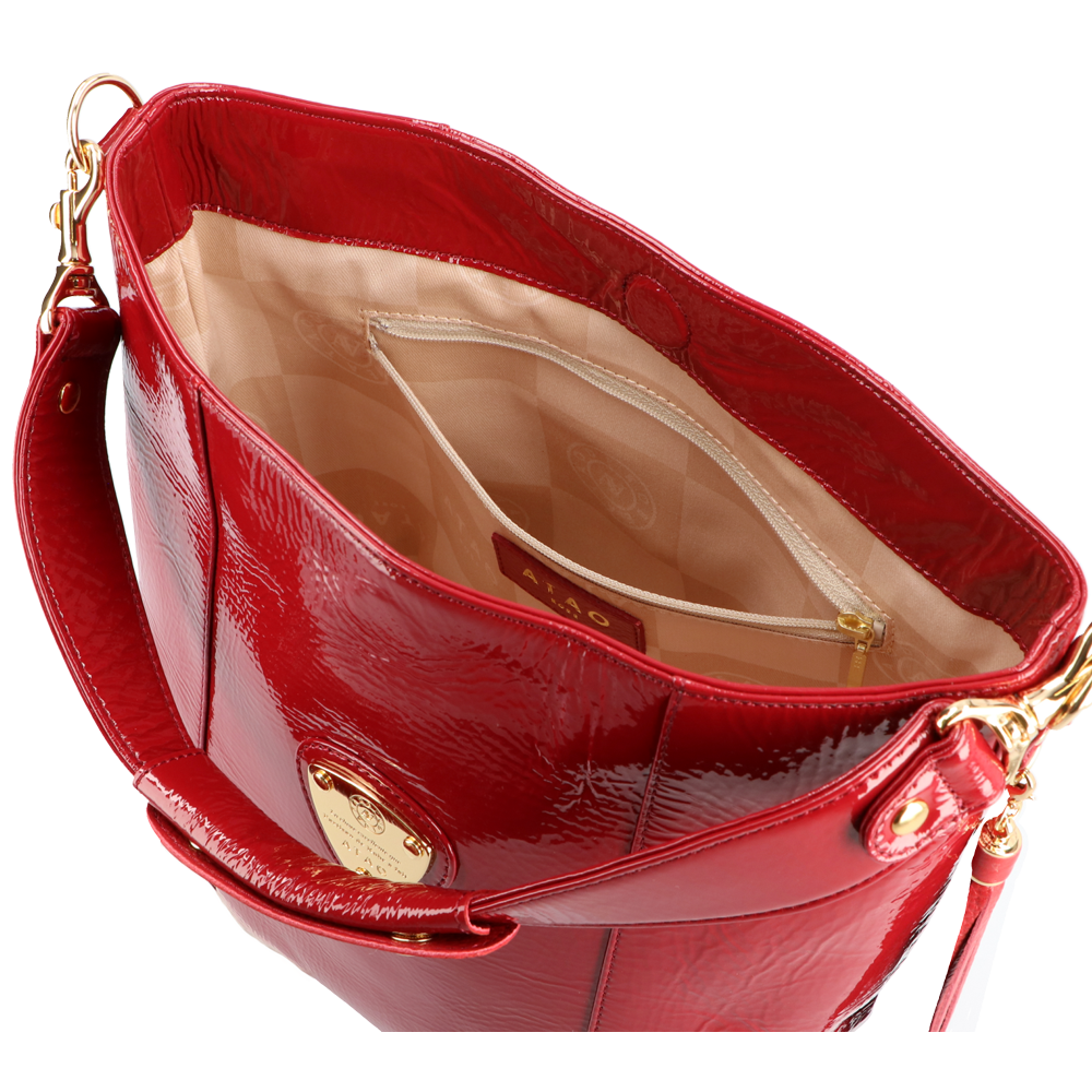 キャンディ｜撥水エナメルの超軽量ワンマイルバッグ